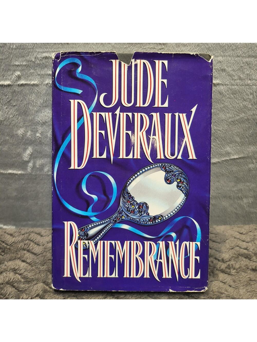 Remembrance Jude Deveraux Pocket Books Purple Paperback‎ Romance 1994 Novel
